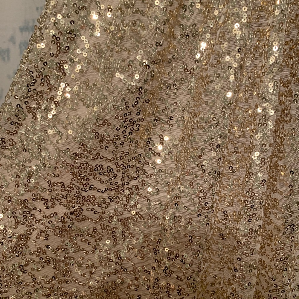 La Femme Strapless Gold Dress - Picture 4 of 7